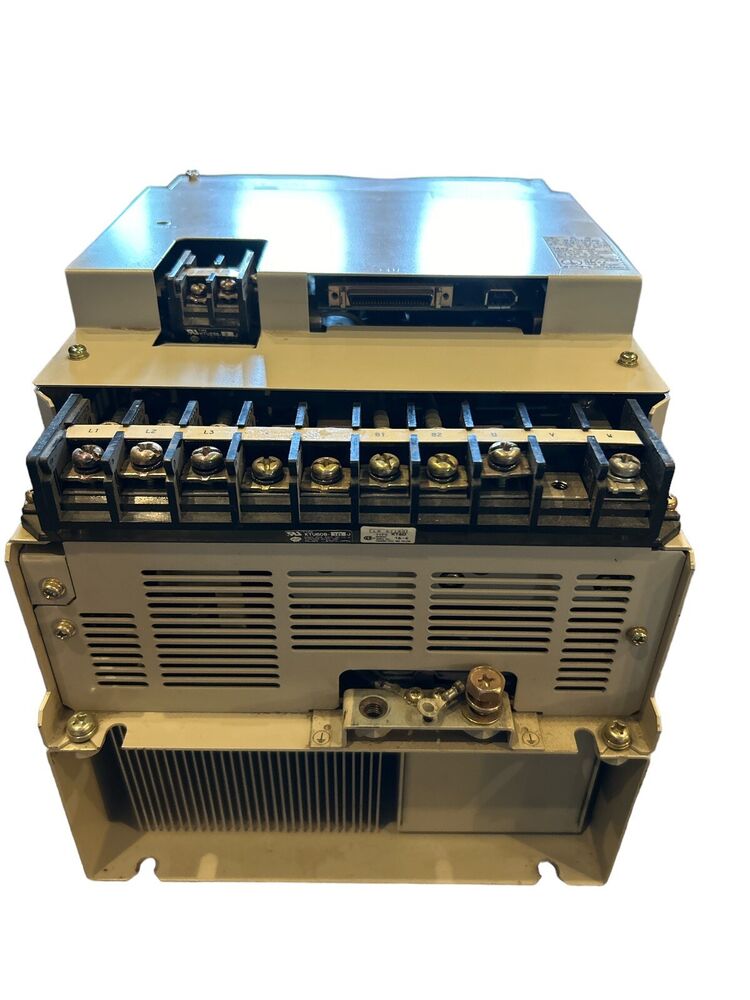 1PC New Yaskawa SGDH-75AE Servo Driver Expedited Shipping