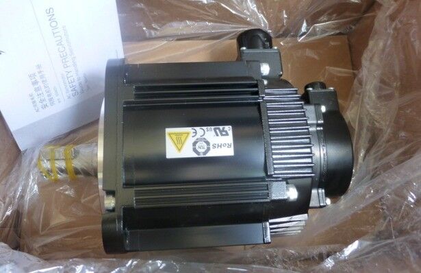 1PC New Yaskawa SGMGV-30DDA61 Servo Motor Expedited Shipping SGMGV30DDA61