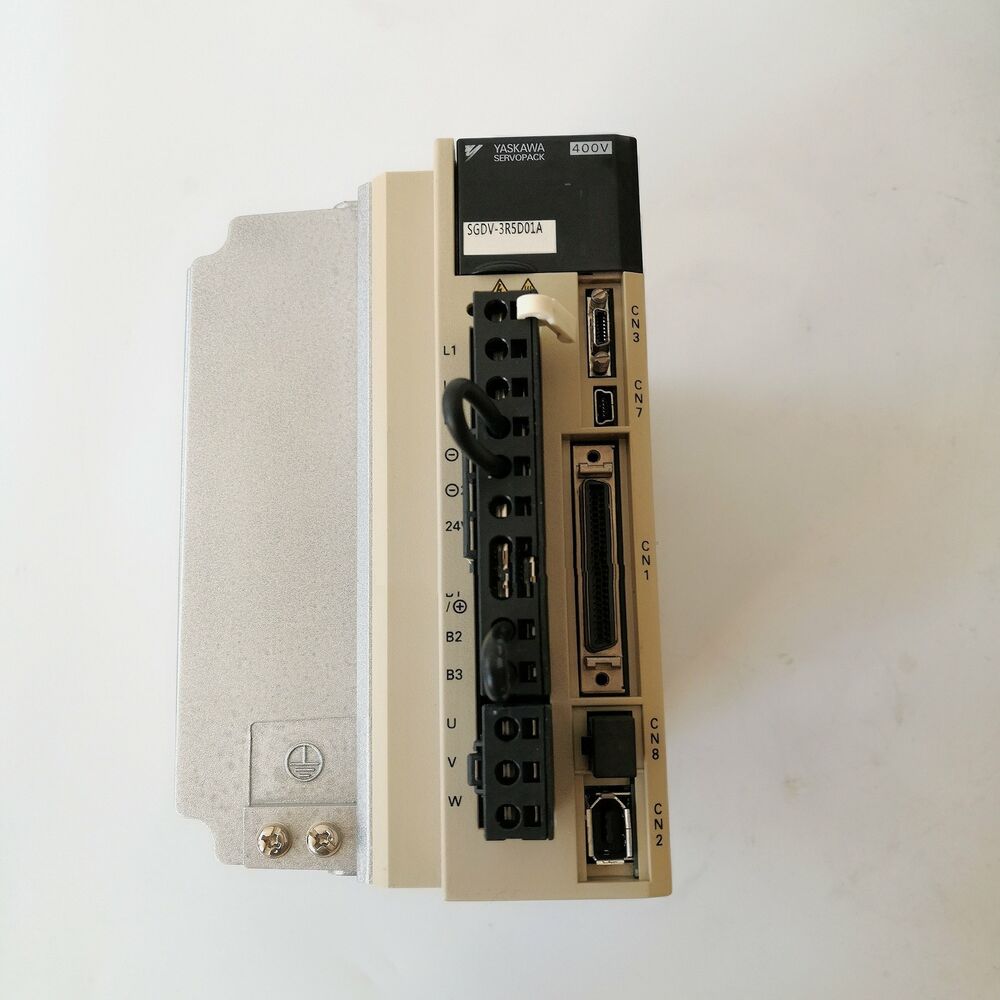 1PC New Yaskawa SGDV-3R5D01A Servo Driver Expedited Shipping SGDV3R5D01A