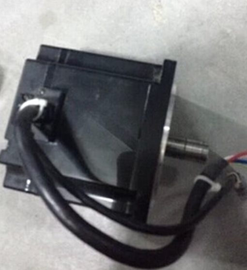 1PC New Yaskawa SGMPH-04A1A-TE1AC Servo Motor Expedited Shipping