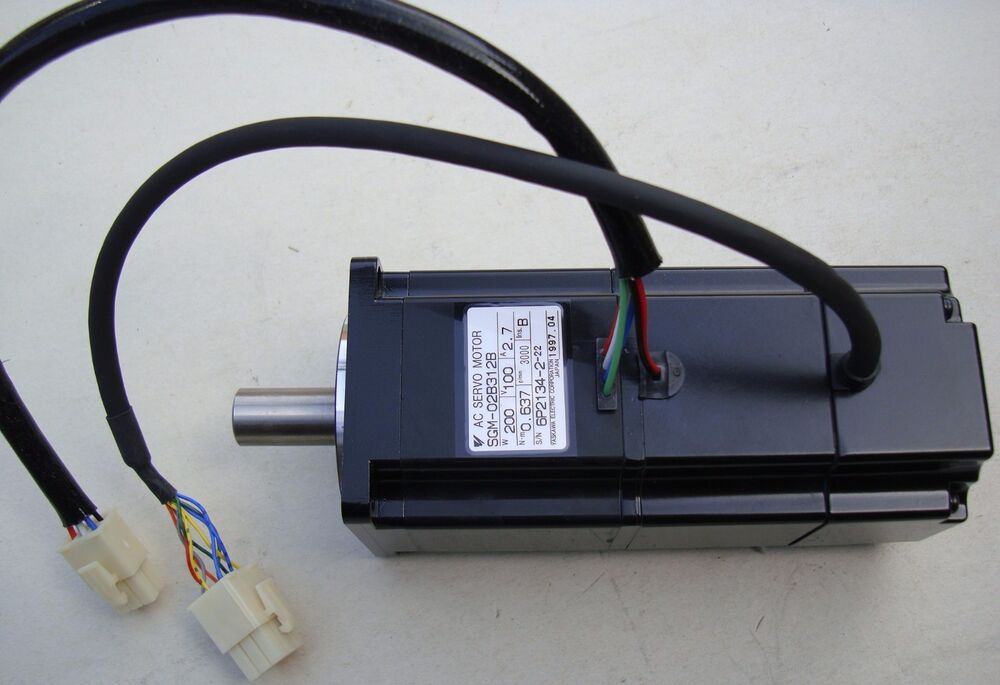 1PC New Yaskawa SGM-02B312B Servo Motor Expedited Shipping SGM02B312B