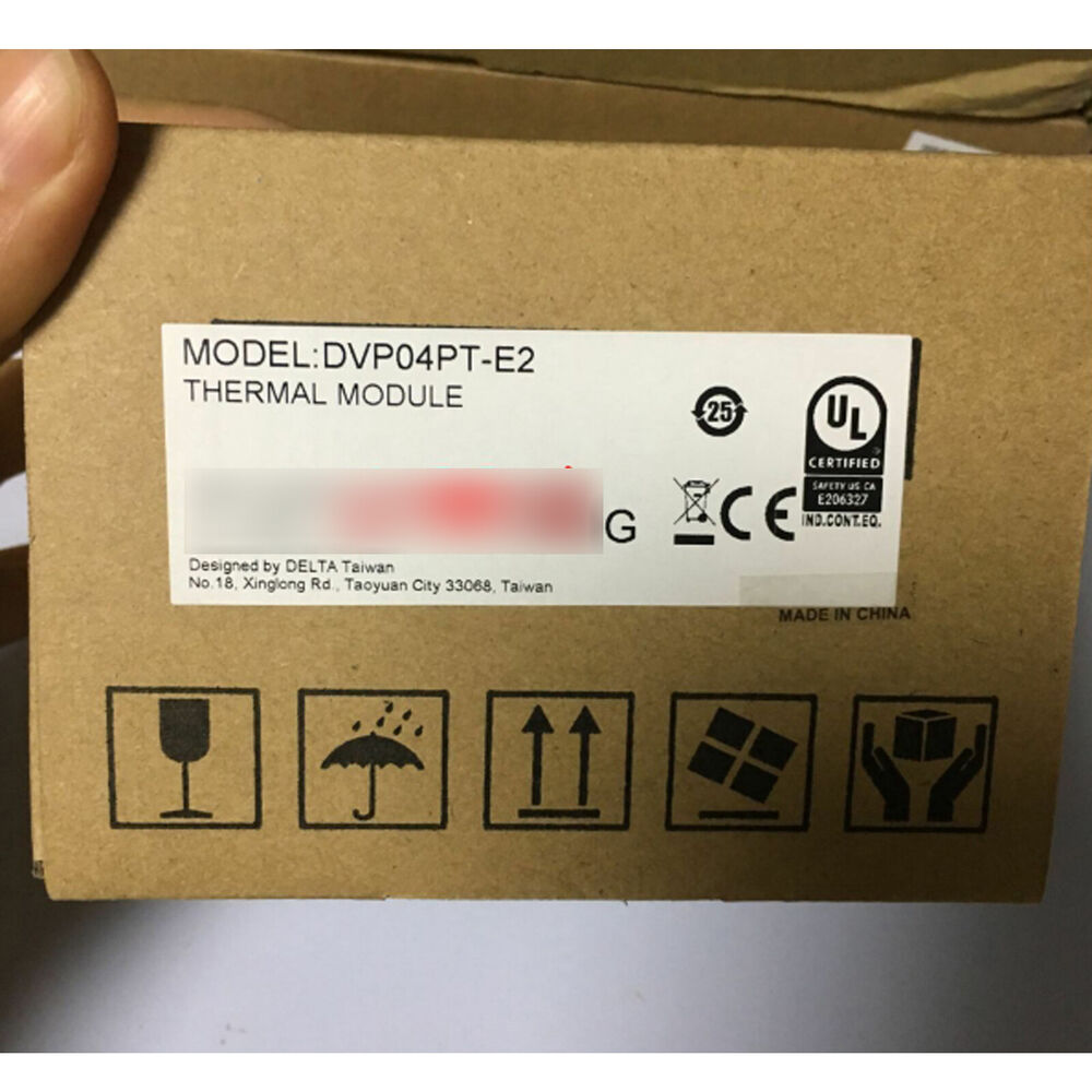 1PC New Delta DVP04PT-E2 PLC Module DVP04PTE2 In Box Free Shipping DHL / UPS / FedEx