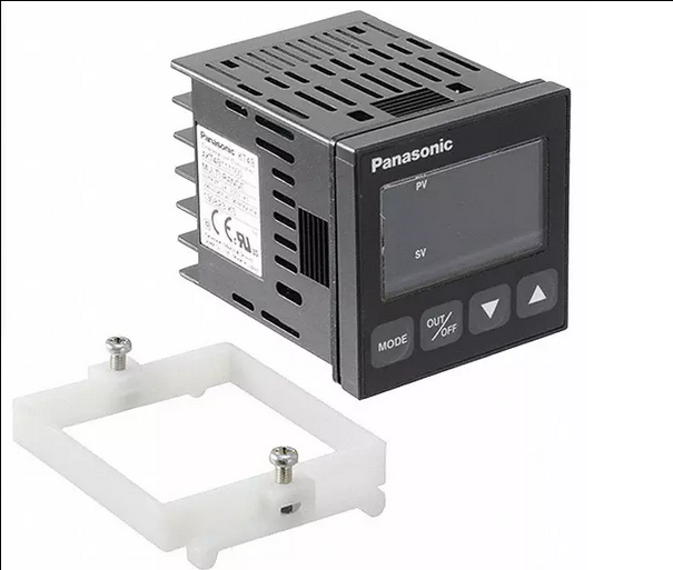 1PC New Panasonic AKT4R112100 Temperature Controller Expedited Shipping
