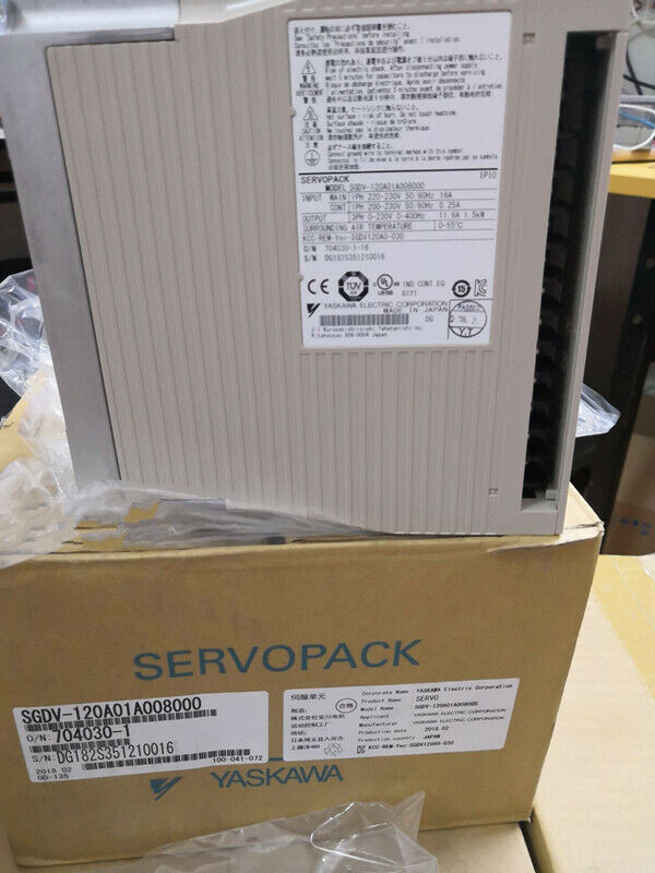 1PC New Yaskawa SGDV-120A01A008000 Servo Driver Expedited Shipping