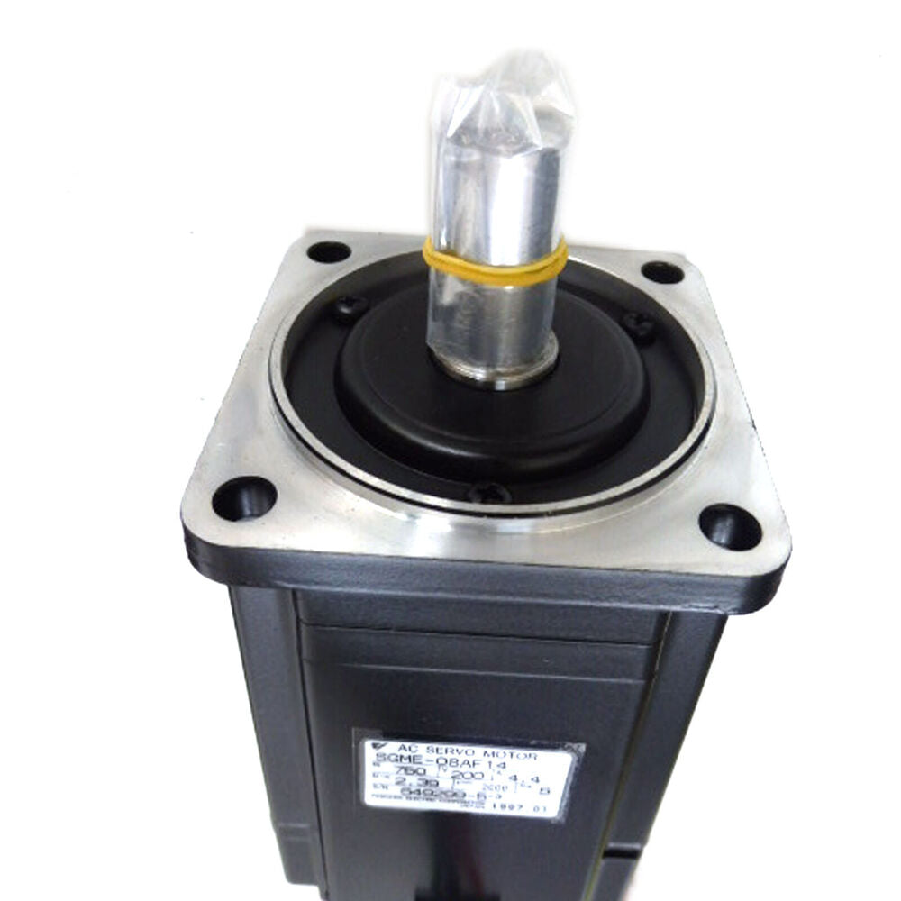1PC New Yaskawa SGME-08AF14 Servo Motor Expedited Shipping SGME08AF14