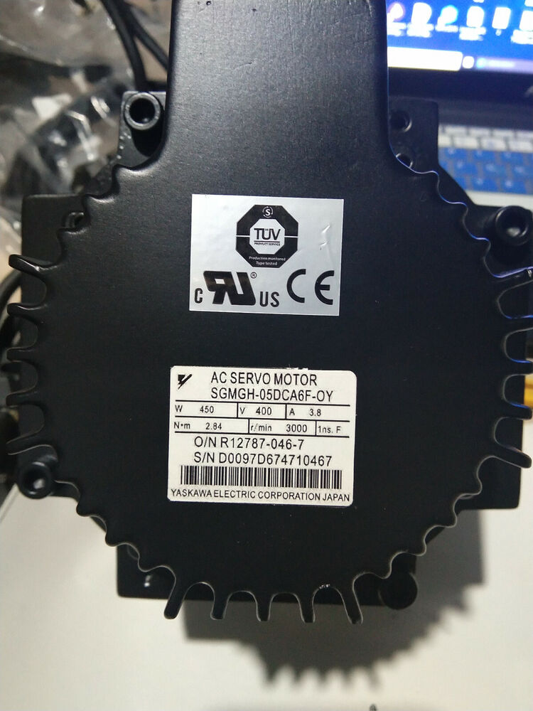 1PC New Yaskawa SGMGH-05DCA6F-OY Servo Motor Expedited Shipping