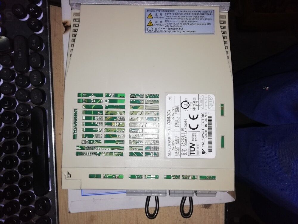 1PC NEW YASKAWA SGDM-05DN AC SERVO DRIVER SGDM05DN EXPEDITED SHIPPING DHL / UPS / FedEx