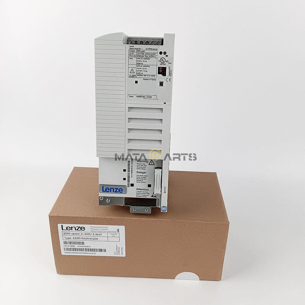 ONE NEW LENZE Frequency Inverter E82EV552K4C200 E82EV552-4C200
