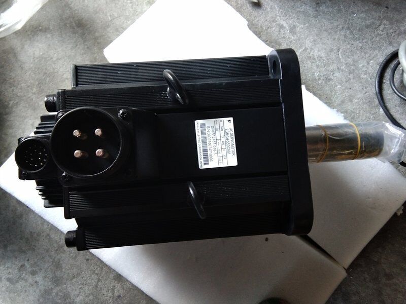 1PC New Yaskawa SGMGH-55DCA61 Servo Motor Expedited Shipping SGMGH55DCA61