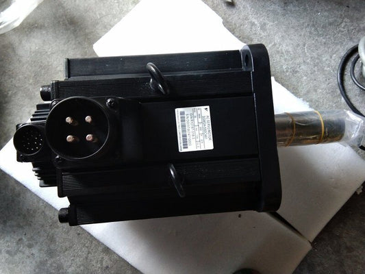 1PC New Yaskawa SGMGH-55DCA61 Servo Motor Expedited Shipping SGMGH55DCA61