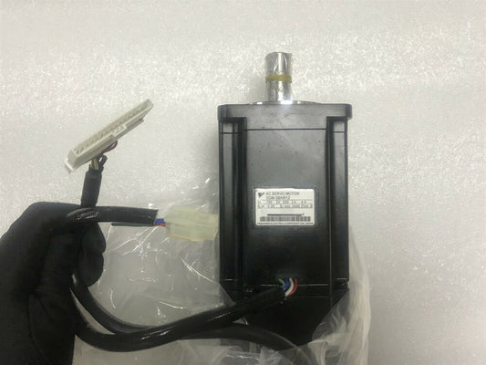 1PC New Yaskawa SGM-08AW12 Servo Motor Expedited Shipping SGM08AW12