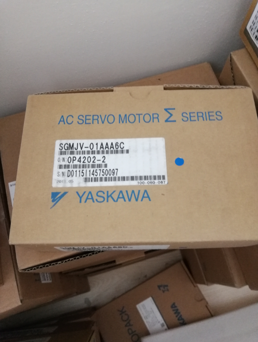 1PC New Yaskawa SGMJV-01AAA6C Servo Motor Expedited Shipping SGMJV01AAA6C