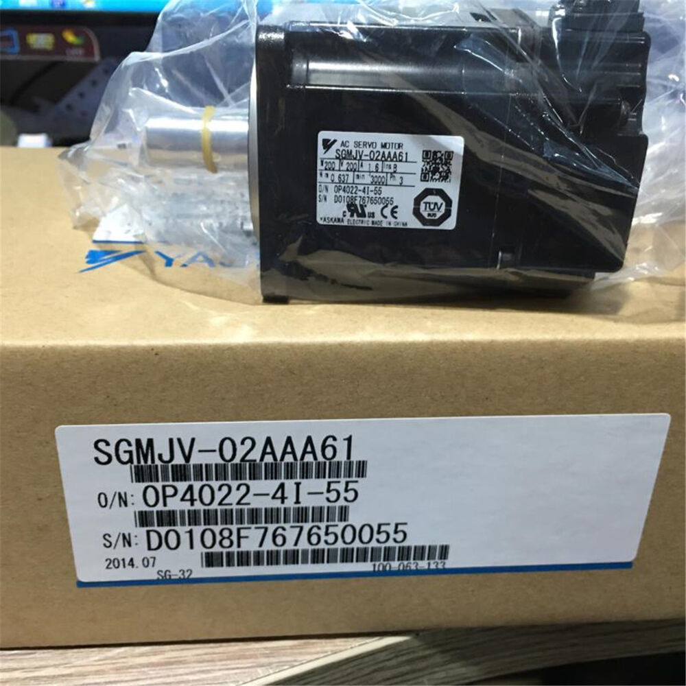 1PC New Yaskawa SGMJV-02AAA61 Servo Motor Expedited Shipping SGMJV02AAA61