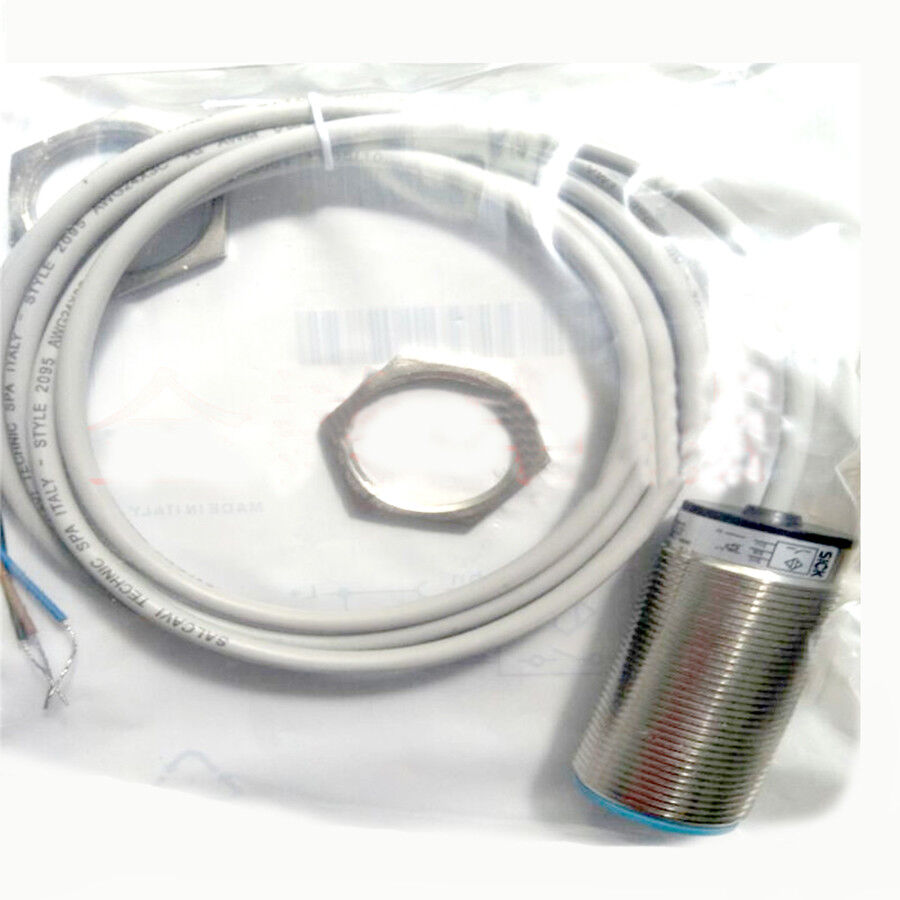 1PC New Sick IM30-10BNS-ZW1 Proximity Switch IM3010BNSZW1 DHL / UPS / FedEx