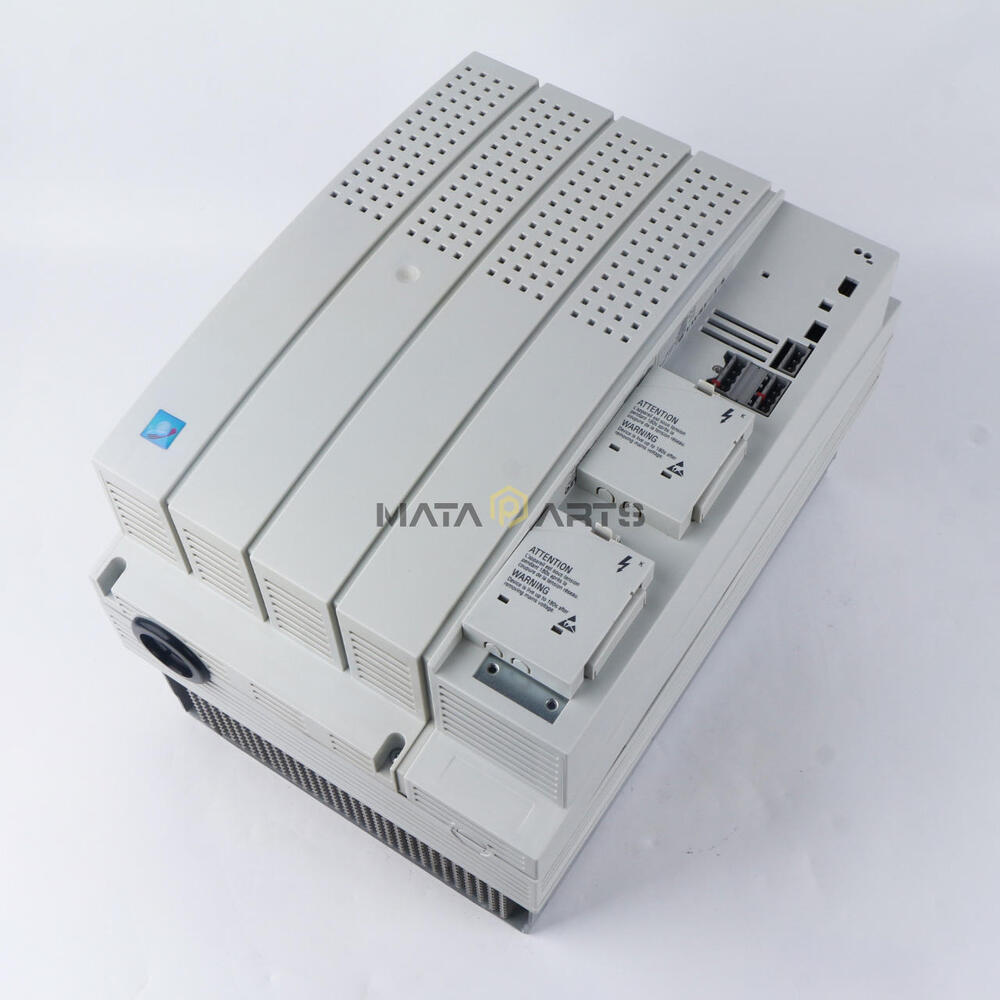ONE New Lenze E82EV223K4B241 E82EV223-4B241 Frequency Inverter Converter