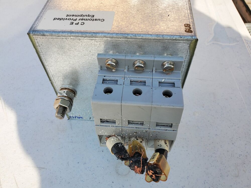 New Siemens 6SE7031-8ES87-0FA1 6SE70318ES870FA1 SUPPRESSION FILTER