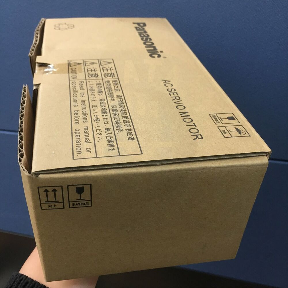1PC New In Box Panasonic MSMA041P1A Servo Motor Expedited Shipping