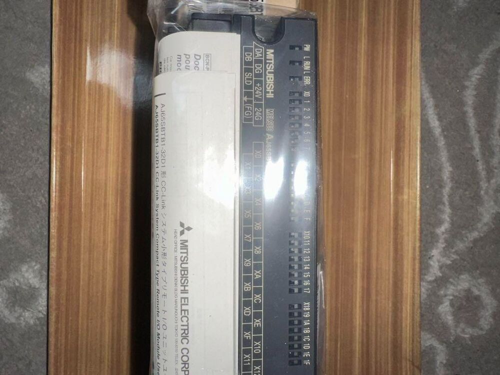 MITSUBISHI AJ65SBTB1-32D1 INPUT MODULE 32 POINT AJ65SBTB132D1 New Japan UPS / DHL / Fedex