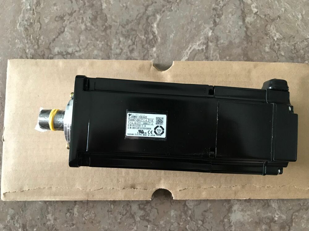 1PC New Yaskawa SGMAV-10A3A2C Servo Motor Expedited Shipping SGMAV10A3A2C