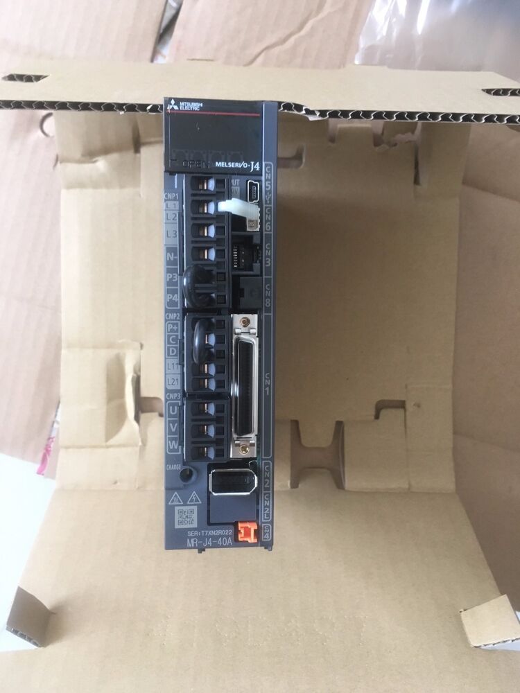 MITSUBISHI AC SERVO DRIVER MR-J4-40A MRJ440A NEW FREE EXPEDITED SHIPPING DHL / UPS / FedEx