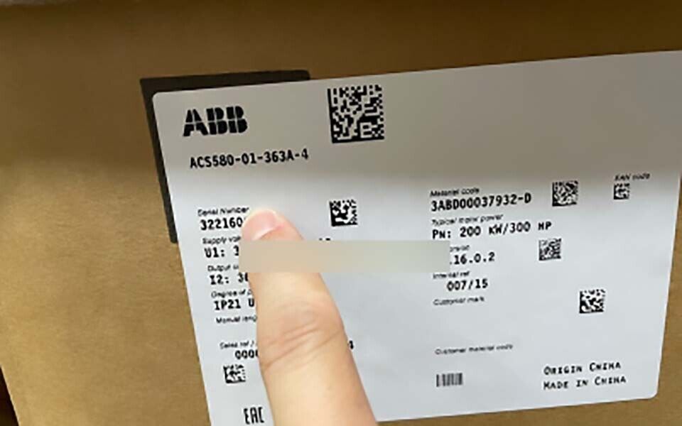 ONE NEW ABB Inverter 160KW ACS580-01-363A-4