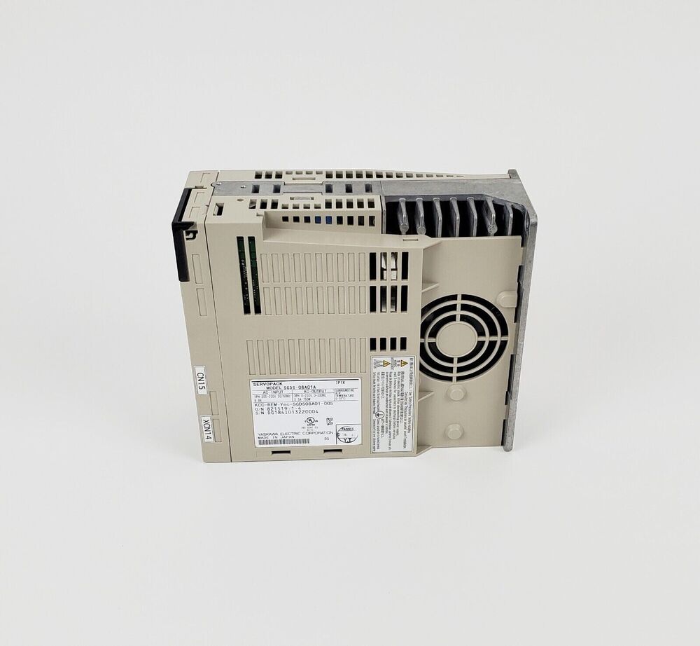 1PC New Yaskawa SGDS-08A01A Servo Driver Expedited Shipping