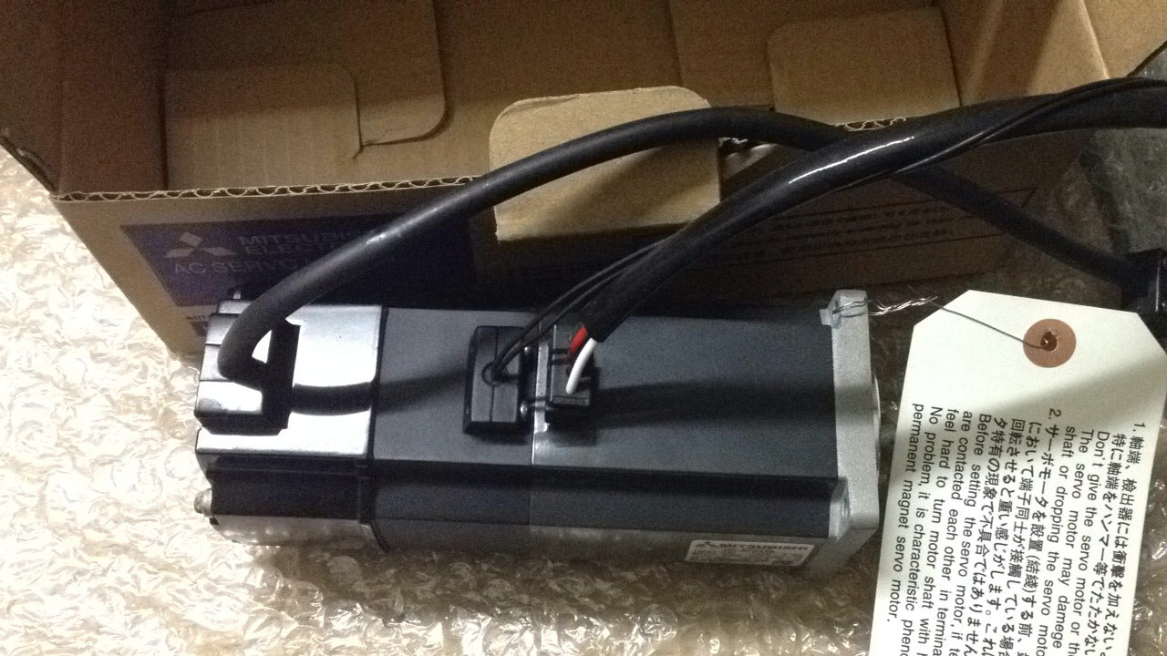 MITSUBISHI AC SERVO MOTOR HC-MFS43B NEW ORIGINAL FREE EXPEDITED SHIPPING DHL / UPS / FedEx