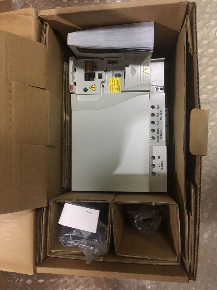New ABB ACS355-03E-38A0-4 Inverter ACS35503E38A04 Free Expedited Shipping DHL / UPS / FedEx