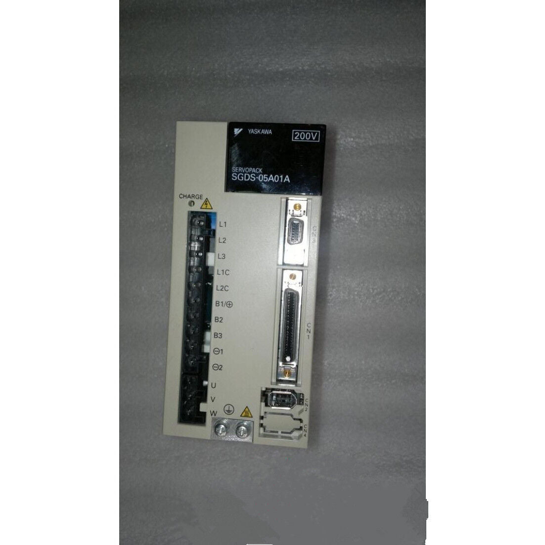 NEW ORIGINAL YASKAWA AC SERVO DRIVER SGDS-05A01A SGDS05A01A FREE SHIPPING DHL / UPS / FedEx