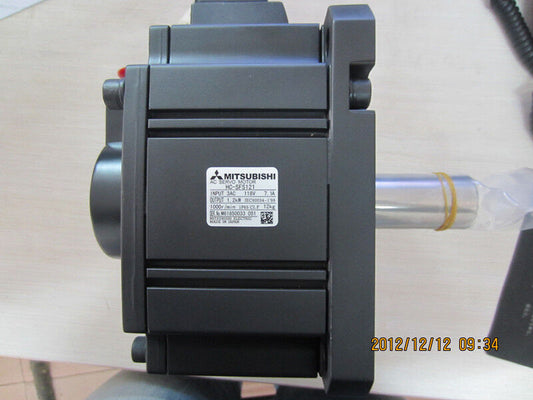 MITSUBISHI AC SERVO MOTOR HC-SFS121 NEW ORIGINAL FREE EXPEDITED SHIPPING DHL / UPS / FedEX