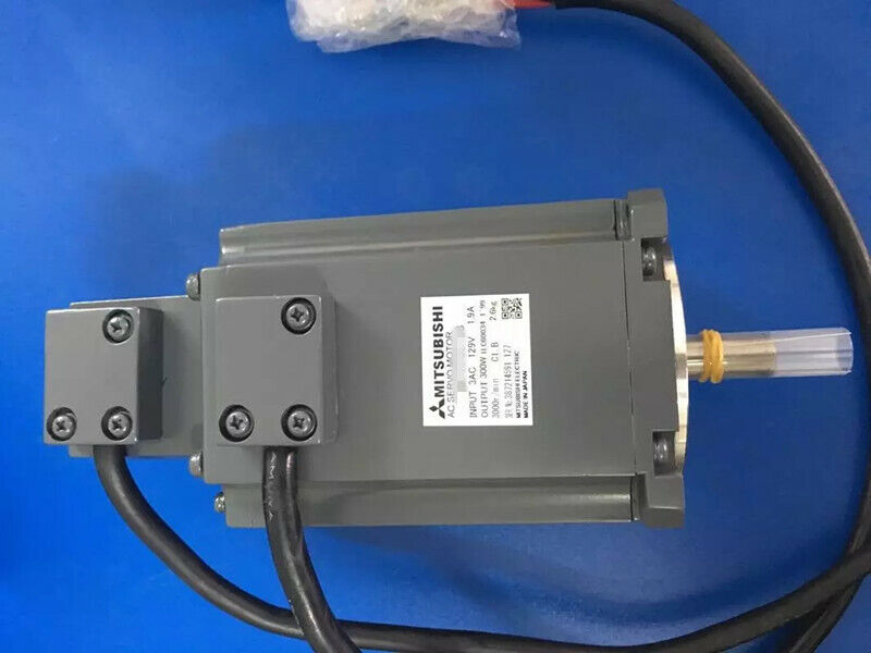 1PCS NEW&ORIGAL MITSUBISHI AC SERVO MOTOR HA-FF33-S8 HAFF33S8 FREE SHIPPING DHL / UPS / FedEX
