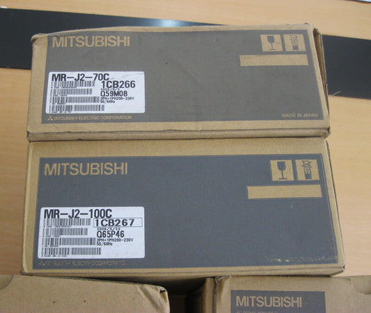 1PC MITSUBISHI AC SERVO DRIVER MR-J2-70C MRJ270C NEW FREE EXPEDITED SHIPPING DHL / UPS / FedEx