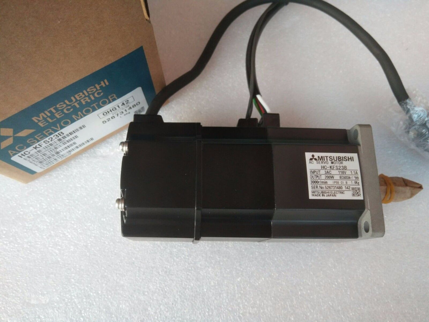 MITSUBISHI AC SERVO MOTOR HC-KFS23B NEW ORIGINAL FREE EXPEDITED SHIPPING DHL / UPS / FedEX
