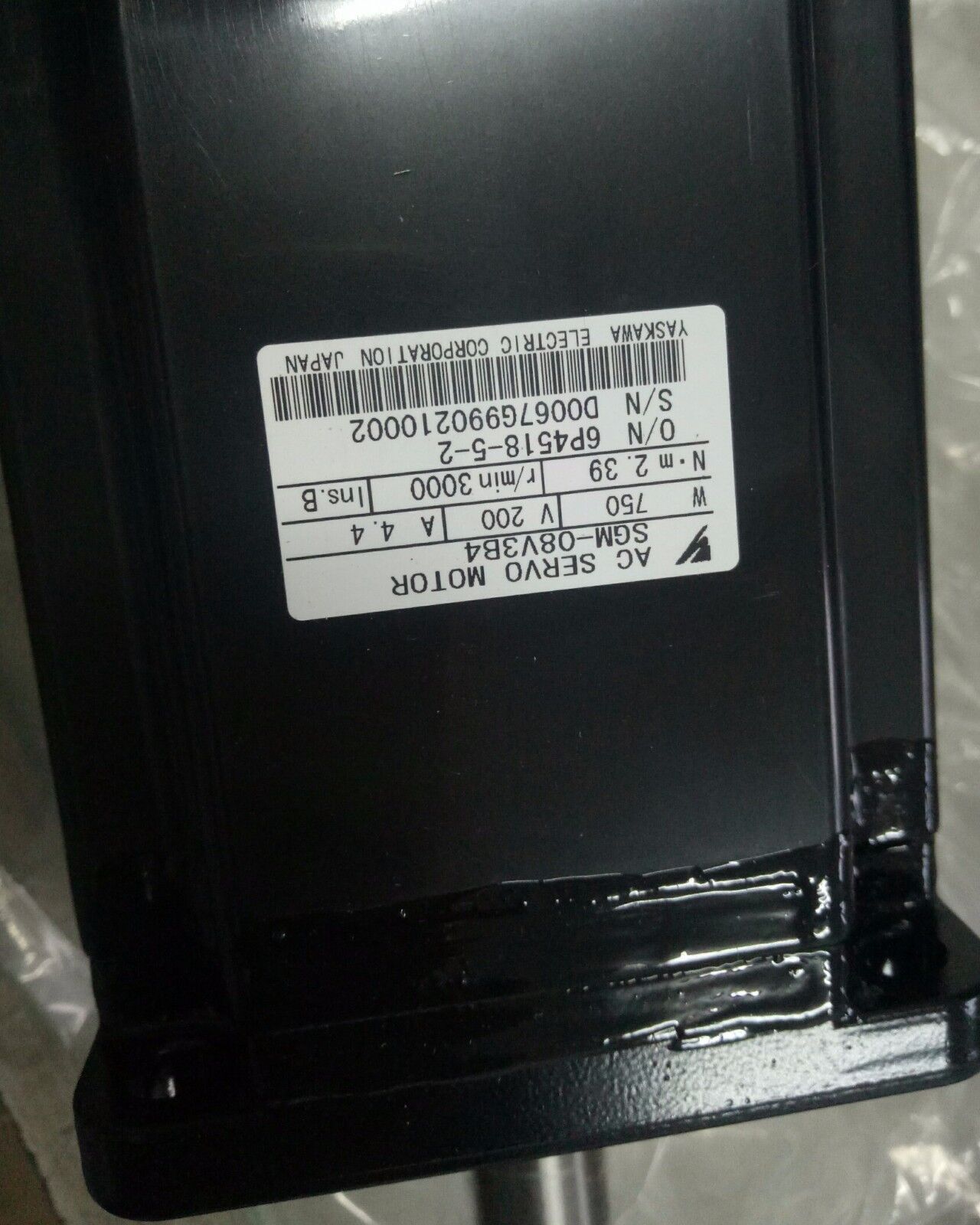 1PC YASKAWA AC SERVO MOTOR SGM-08V3B4 SGM08V3B4 NEW FREE EXPEDITED SHIP DHL / UPS / FedEx