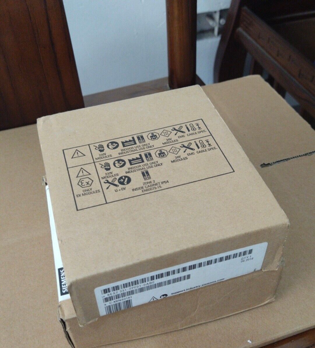 NEW Siemens 6ES7331-7NF10-0AB0 Analog Input Module 6ES7 331-7NF10-0AB0 DHL / UPS / FedEx