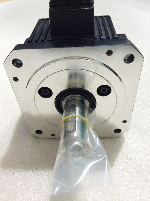 NEW MITSUBISHI AC SERVO MOTOR HC-SFS52K HCSFS52K FREE EXPEDITED SHIPPING DHL / UPS / FedEX