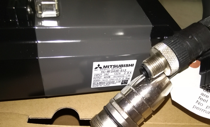 MITSUBISHI AC SERVO MOTOR HC-MFS43B-S13 HCMFS43BS13 NEW FREE EXPEDITED SHIPPING DHL / UPS / FedEx