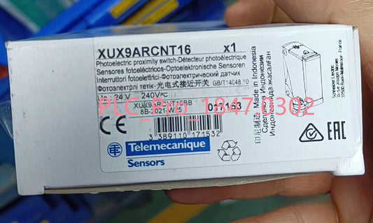 XUX9ARCNT16 1PCS NEW XUX-9ARCNT16 Photoelectric switch sensor limit switch
