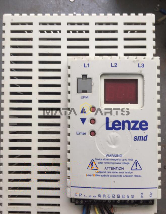 1PC Lenze drive ESMD 752L4TXA Tested Used