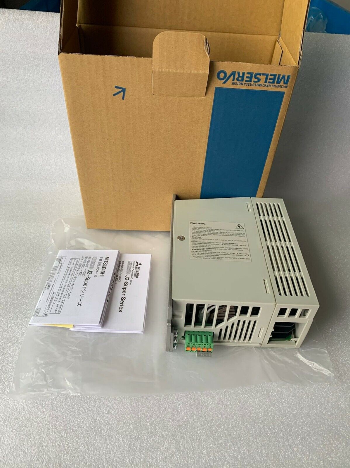 New Original Mitsubishi Servo Driver MR-J2S-60B MRJ2S60B Free Expedited Shipping DHL / UPS / FedEx