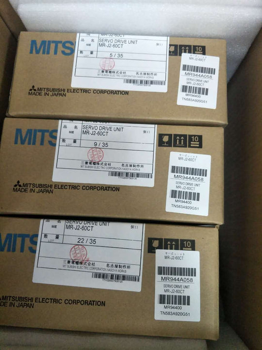 MITSUBISHI SERVO DRIVE UNIT MR-J2-70CT MRJ270CT NEW FREE EXPEDITED SHIPPING DHL / UPS / FedEx
