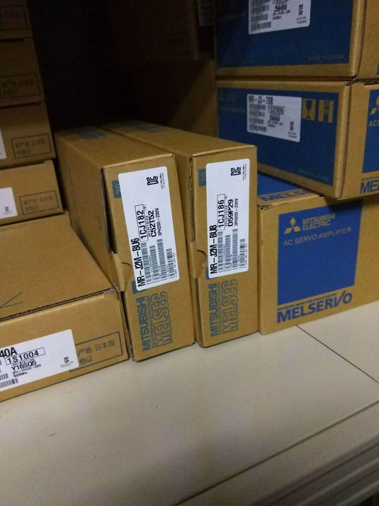 MITSUBISHI AC SERVO DRIVER MR-J2M-BU8 MRJ2MBU8 NEW FREE EXPEDITED SHIPPING DHL / UPS / FedEx