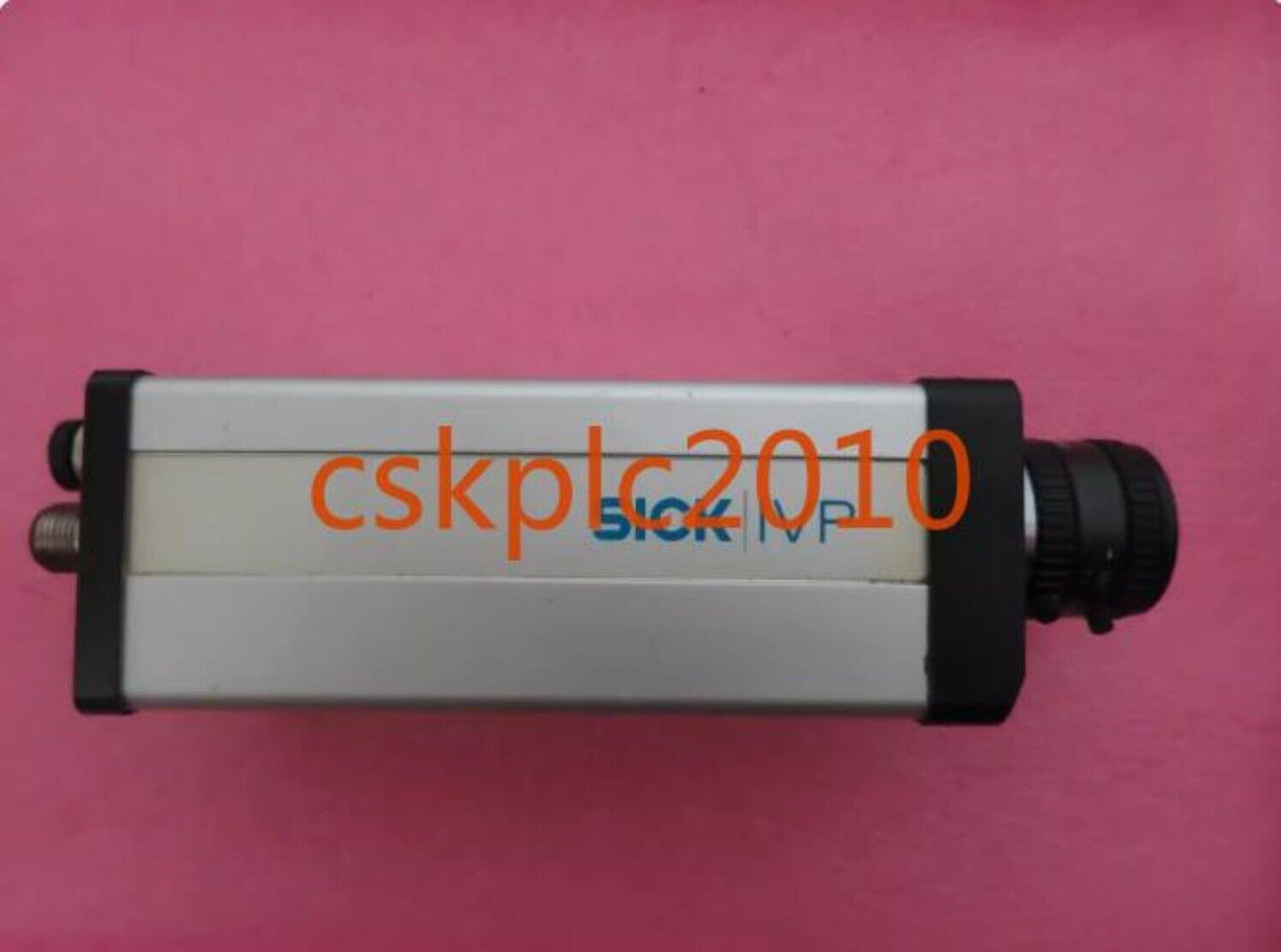 1 PCS SICK Photoelectric switch IVC-2DM1111 1027190 good condition