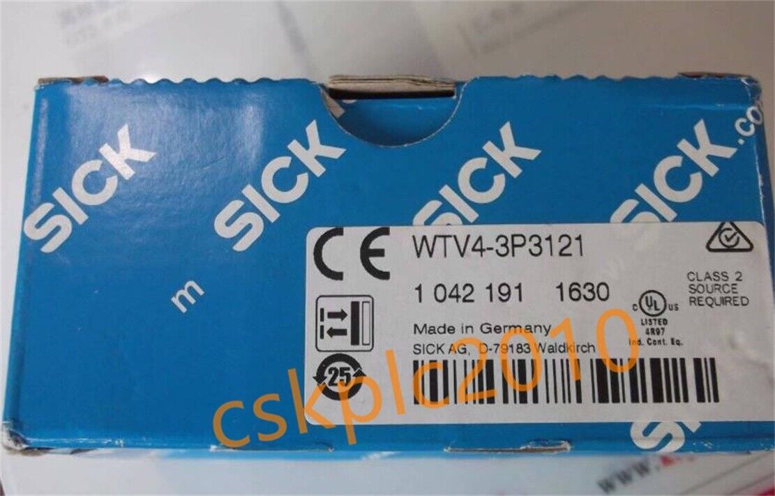 1 PCS NEW IN BOX SICK Photoelectric switch Sensors 1042191 WTV4-3P3121