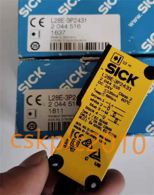 1 PCS NEW IN BOX SICK Security sensors L28E-3P2431 2044516