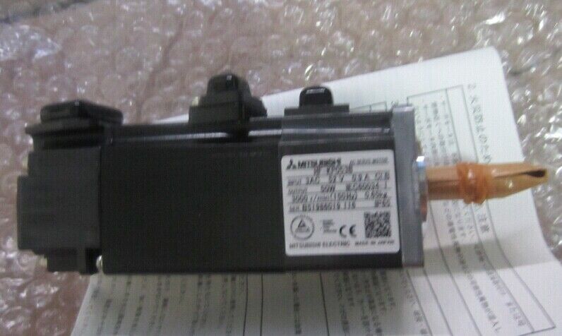 1PC MITSUBISHI SERVO MOTOR HF-MP053B NEW ORIGINAL FREE EXPEDITED SHIPPING DHL / UPS / FedEX