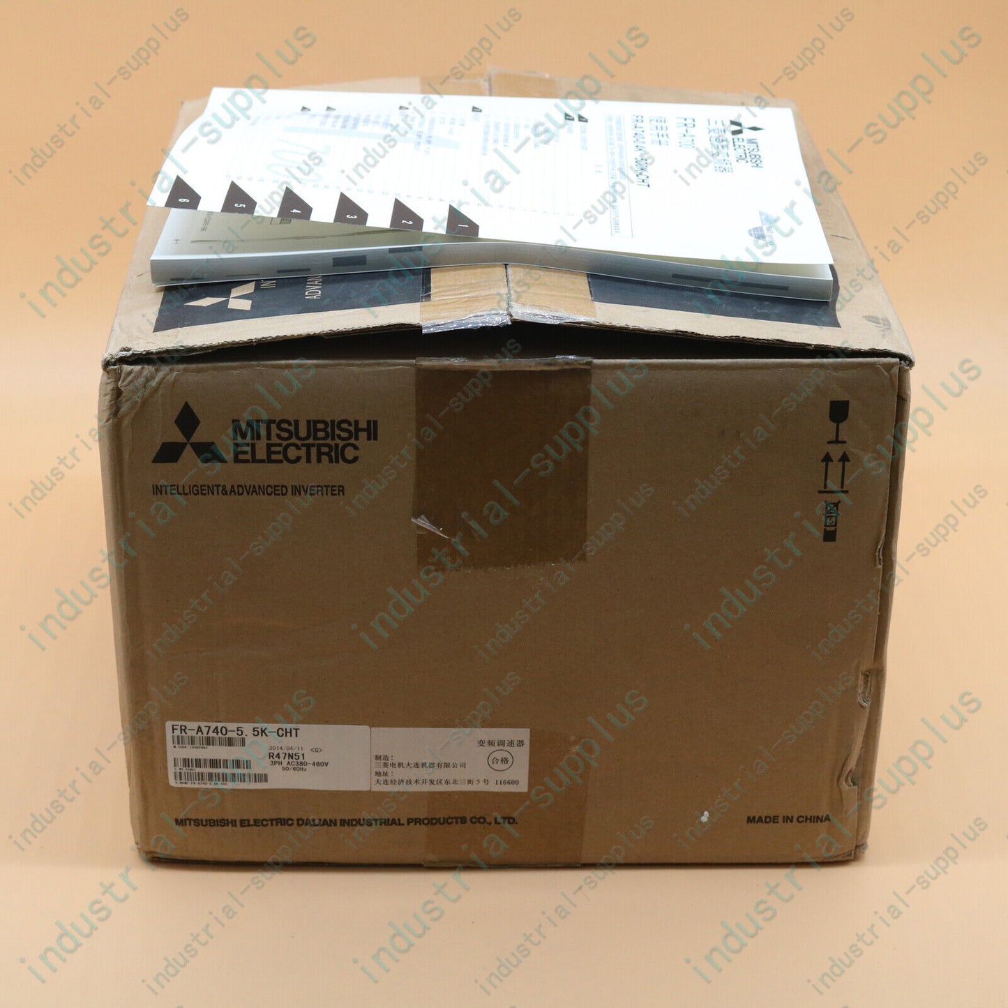 FR-A740-5.5K-CHT 1PC Mitsubishi New Inverter Free Shipping UPS / DHL / FedEx