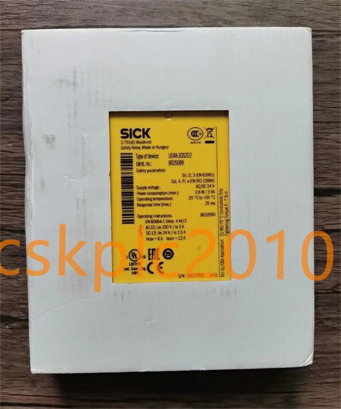 1 PCS NEW IN BOX SICK safety relays UE48-3OS2D2 6025089