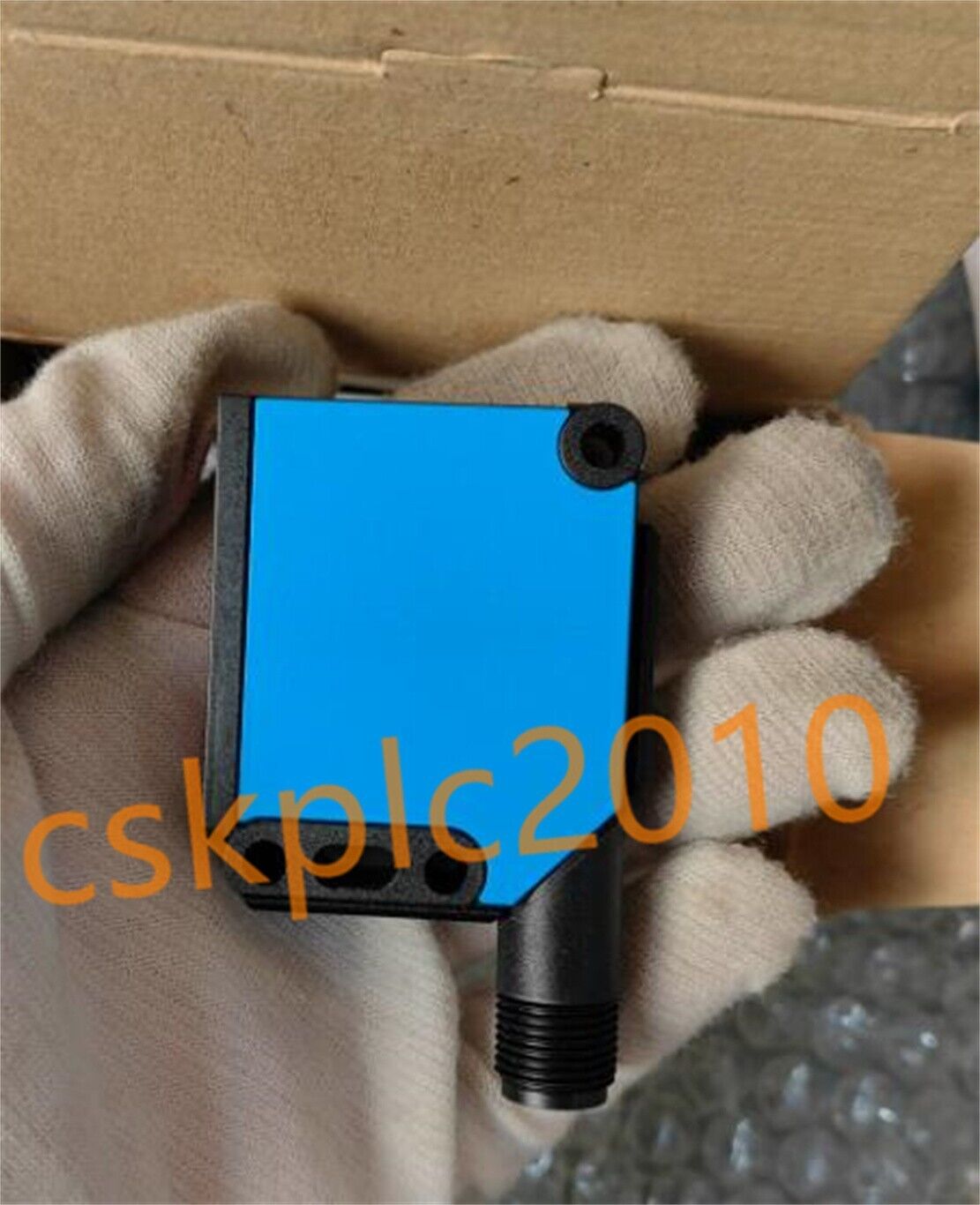 1 PCS NEW IN BOX SICK Photoelectric sensor 1041376 WTB11-2P2431