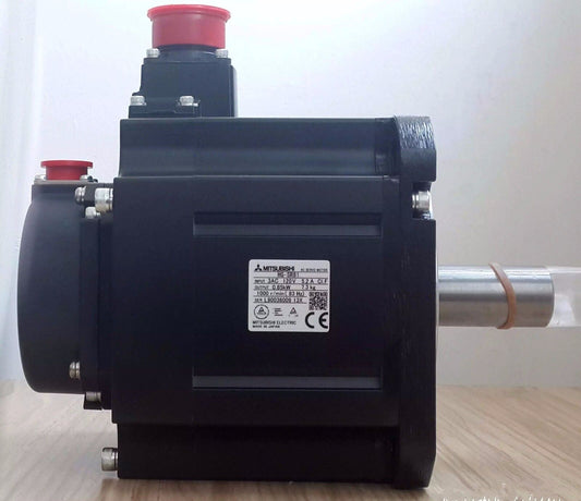 MITSUBISHI AC SERVO MOTOR HG-SR81 HGSR81 NEW ORIGINAL FREE EXPEDITED SHIPPING DHL / UPS / FedEx